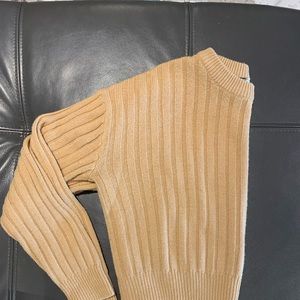 H&M cropped knitted top size S